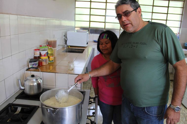 Vereador Altamiro Scheffer visita aldeia do Lebre