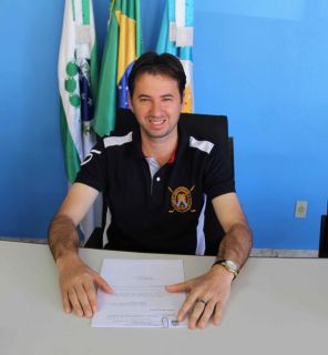 Foi realizada nessa quarta-feira sessão extraordinaria