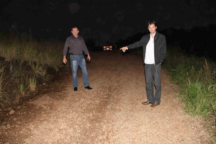 Ze Luiz Wittman visita as comunidades do Rio Esperança e Campo Verde, para verificar as condições das estradas e a ponte que liga Nova Laranjeiras à Laranjeiras do Sul.