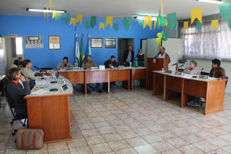 Pauta da Sessão Ordinária da Câmara de Nova Laranjeiras, para segunda-feira(30), 09 horas