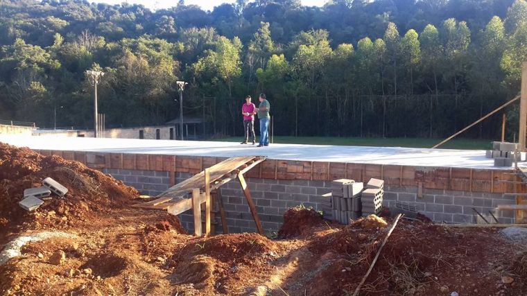 Vereadores vistoriam obra de Infraestrutura Esportiva