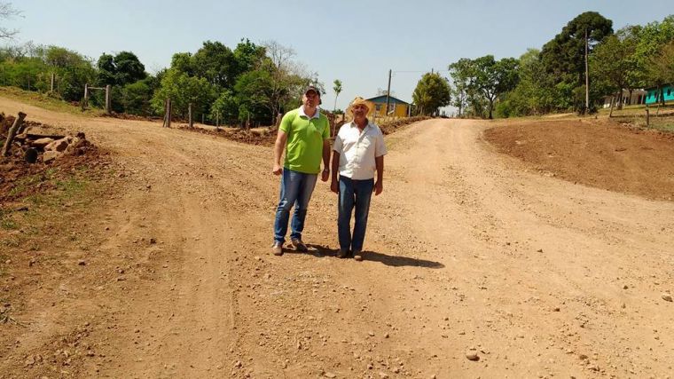 Vereadores acompanham trabalho realizado pela Secretaria de Viação