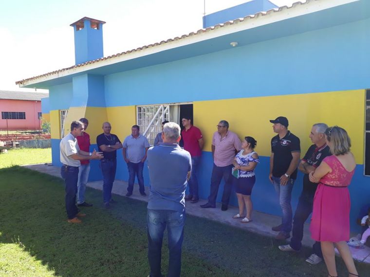 Vereadores visitam APAE de Nova Laranjeiras