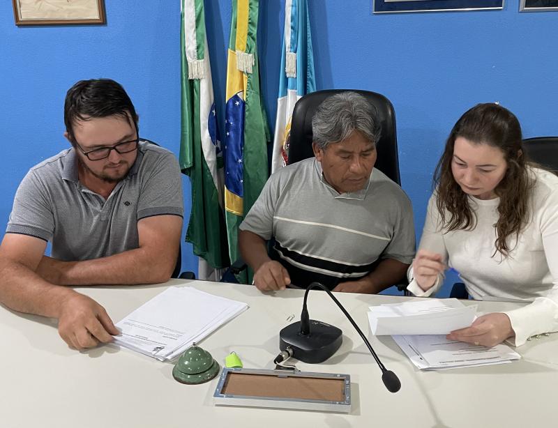 Comissão de Educação, Saúde Pública e Bem Estar Social.