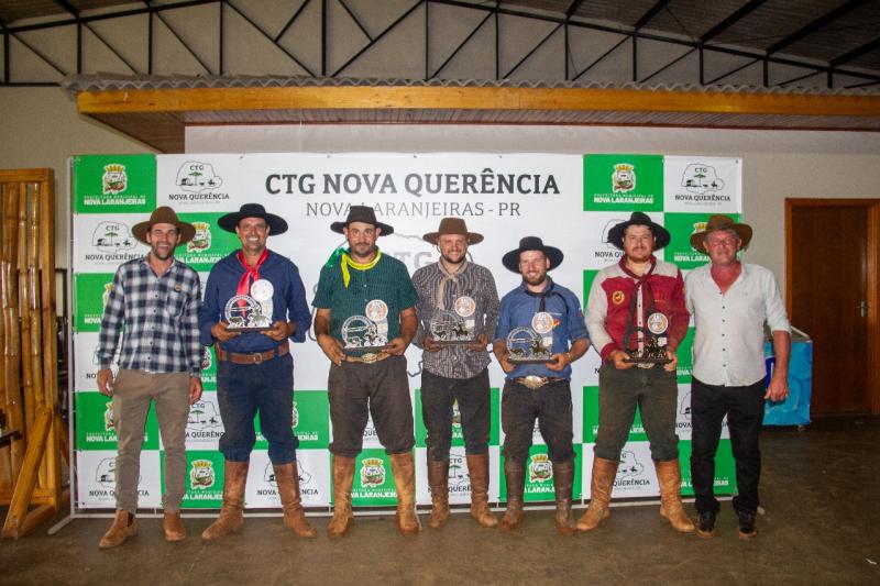 Prefeito e Vereadores prestigiam o 25º Rodeio do CTG Nova Querência